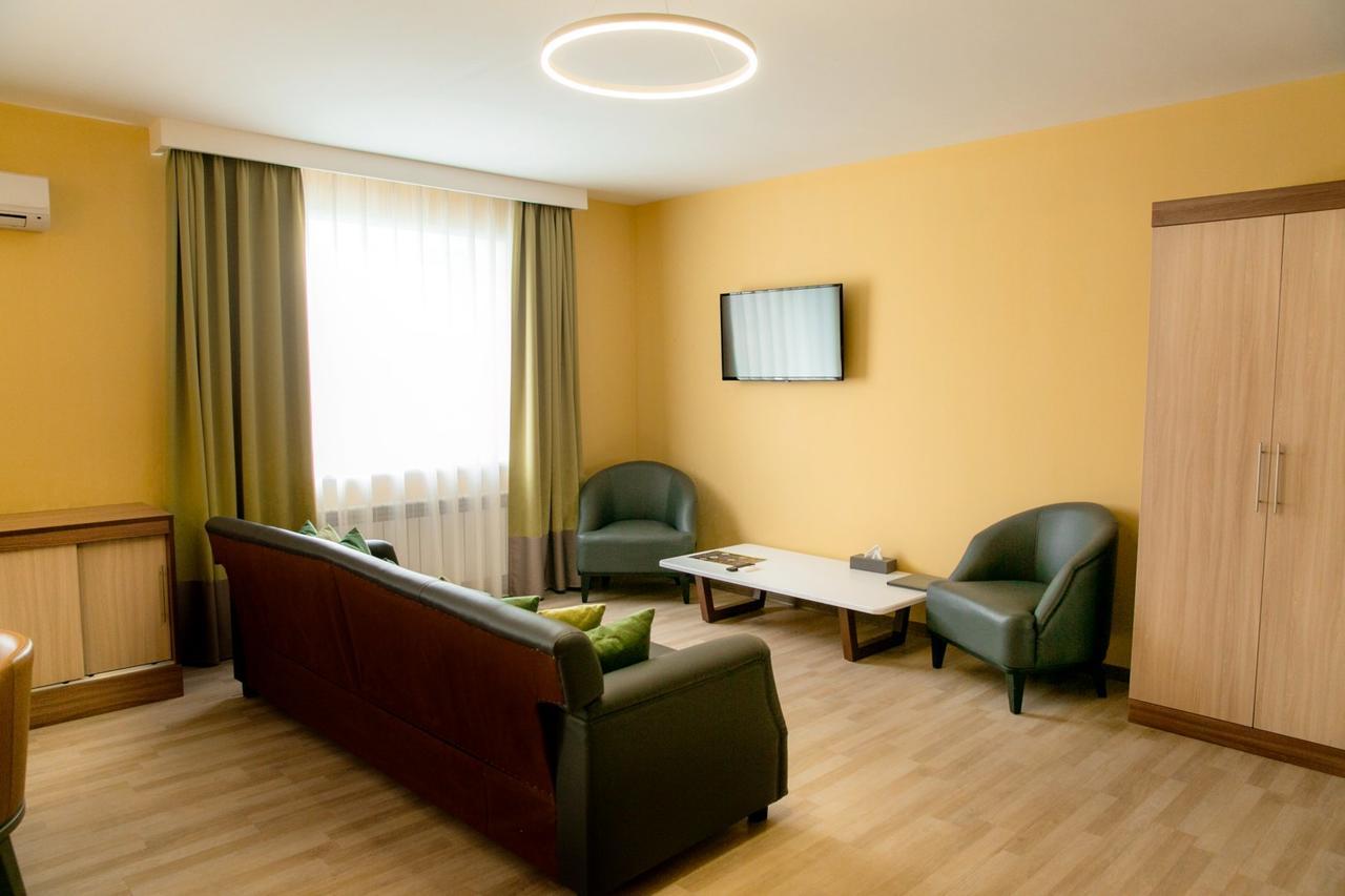Koktem Burabay Hotel Bagian luar foto